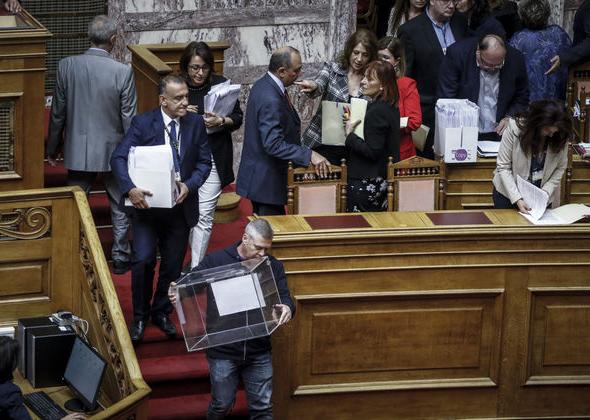 Η Φιλοσοφία διδάσκει το Δίκαιο