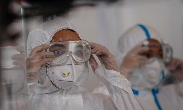 Η πάλη των ιδεών στην πανδημία