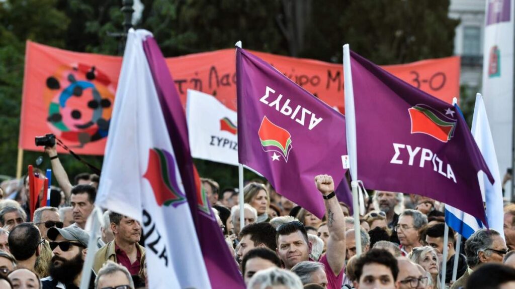 Άμεση δημοκρατία, Σύνταγμα και κόμμα