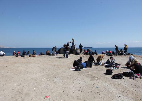 2016, η χρονιά που ζήσαμε επικίνδυνα 2017, η χρονιά που ονειρευόμαστε αισιόδοξα